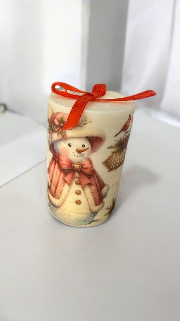 Candela a Cilindro in Cera di colza – Eleganza Naturale e Profumata